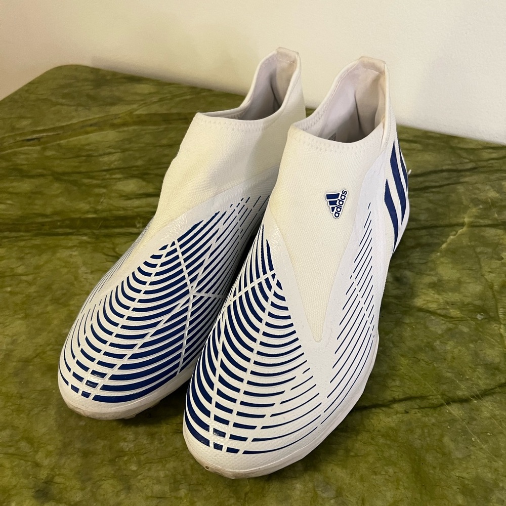 Adidas predator, edge. 3 soccer turf shoes - size 11